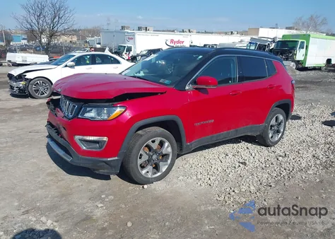 2018 Jeep Compass Limited 4X4 из США, поврежденный, VIN 3C4NJDCB1JT395933